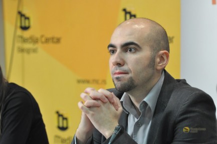 It is necessary to increase trust in the police 01